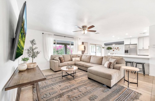 Raskin Estates Casa | Mins to Kierland / Scottsdale Qtr & Golf Courses! Piscina climatizada, bañera de hidromasaje, mesa de billar