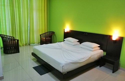 Tangalle Hotel | Luxury Budget Rom by Mars Hotel Tangalle