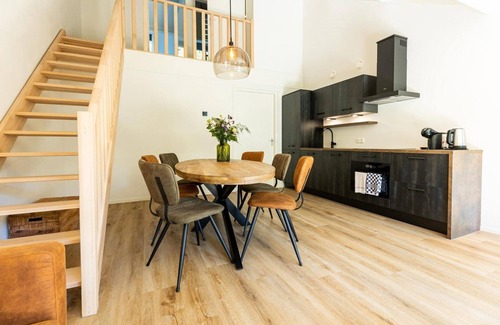 Norg Casa | Luxury bungalow for 6 people with a view over the forest.