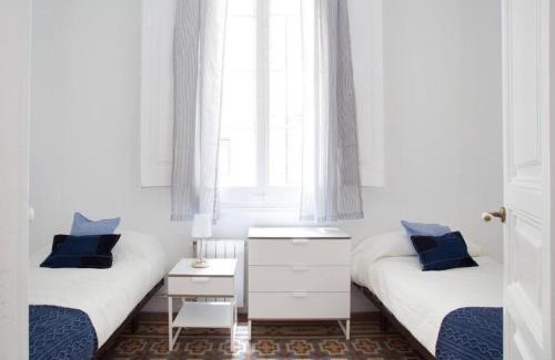 Dreta de l'Eixample Apartamento | Luxury Business Apartment Gran Vía - 2 rooms - Romantic Eixample - 8min Passeig Gràcia