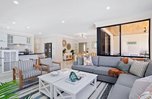 Burns Beach Casa | Luxury by the Sea in Burns Beach