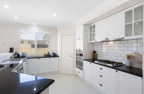 Burns Beach Casa | Luxury by the Sea in Burns Beach