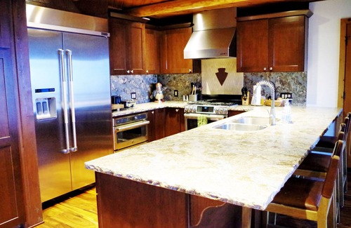 Lake Arrowhead Casa | Luxury Cabin Getaway