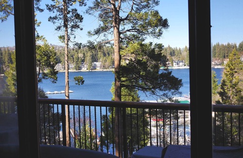 Lake Arrowhead Casa | Luxury Cabin Getaway