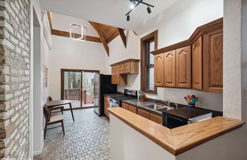Lake View East Apartamento | Luxury Cabin in Lakeview