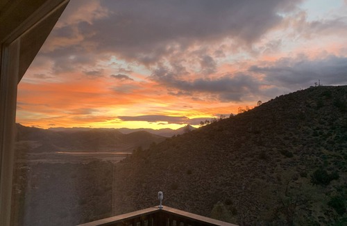 Wofford Heights Casa | Luxury Cabin - Spring Special 20% off Weekly Stay