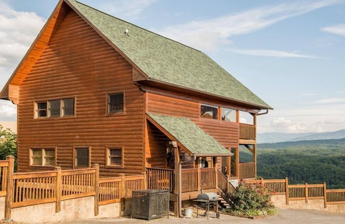 Gatlinburg - Pigeon Forge Cabina | 'Cabina de lujo con Inolvidable Views'- Starr Crest Resort