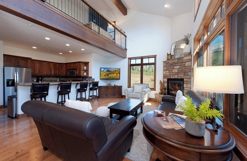 Purgatory Casa | Luxury Cascade Village Townhome/Amazing Views/2 mi to Purg