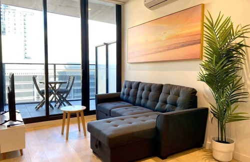 Adelaide Central Business District Apartamento | Luxury CBD Beach Vibes-Queen Bed-Gym-BBQ