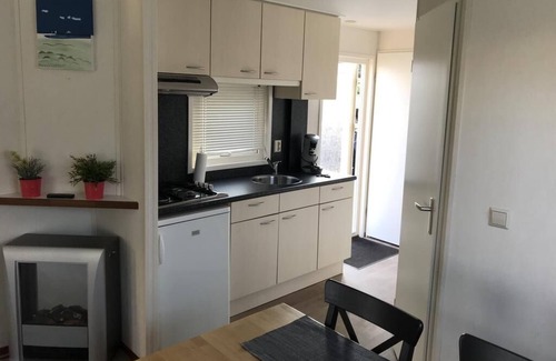 IJmuiden Chalet De Esquí | Chalet Azul Zeedistel IJmuiden 10 km al norte de Zandvoort