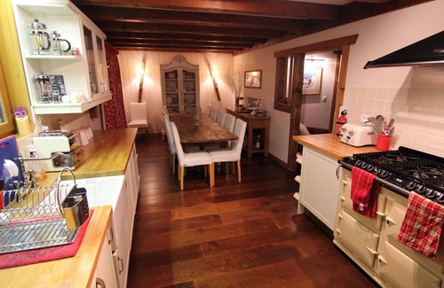 Les Gets Chalet De Esquí | Chalet de lujo para 12 personas, con una ubicación impresionante sobre el pueblo de Les Get