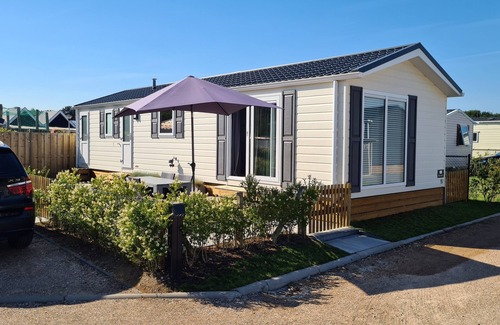Renesse Chalet De Esquí | Chalet de lujo para 4 p en Holiday Park Zonnedorp (Renesse, Países Bajos)