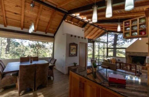 Otumba Chalet De Esquí | Luxury Chalet LH in the Woods @Valle de Bravo 1