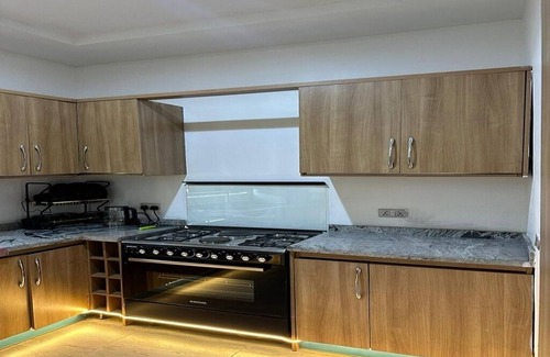 Wuse 2 Apartamento | Luxury Charming 2-bedroom apartment Near Bannex plaza. Fast Wi-Fi+247 power