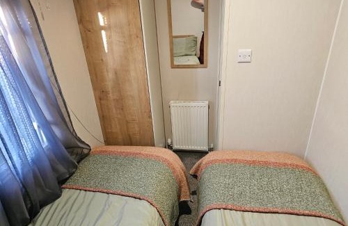Streatham South Casa | Luxury Chichester caravan Seaside Retreat