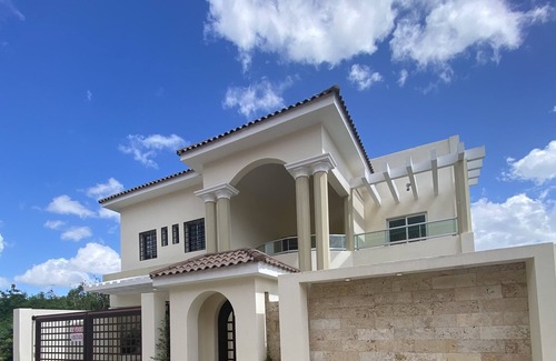 Santo Domingo Este Casa | Luxury, Classy Private House In Santo Domingo