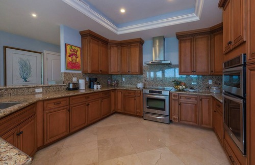 Cozumel Condominio | Luxury Condo Steps from Ocean with Great Views at The Landmark Resort of Cozumel