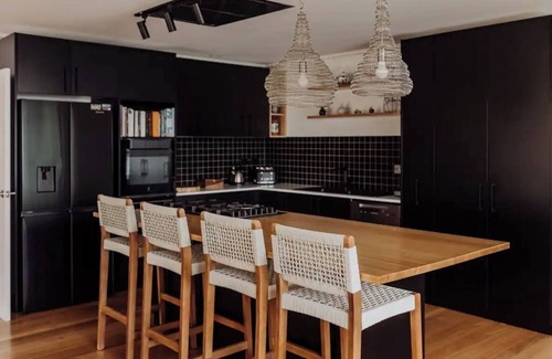 St Helens Apartamento | Luxury Coastal Retreat - Stroll to St Helens Township