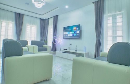 Ishara Casa | Luxury, Comfort and Elegance
