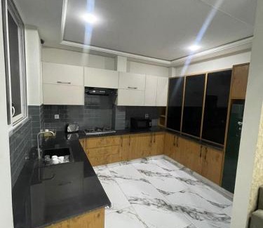 Multan Apartamento | Luxury Condo in Central Multan with Self Check-In