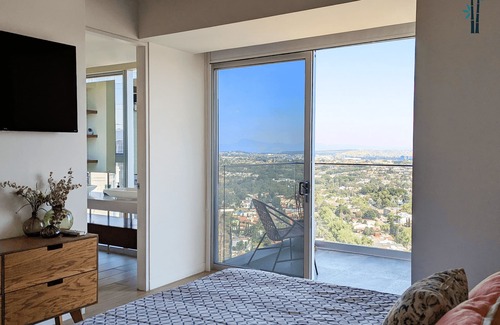 Financial District Apartamento | Luxury Condo in Lobby33 near Andares By Bamboo