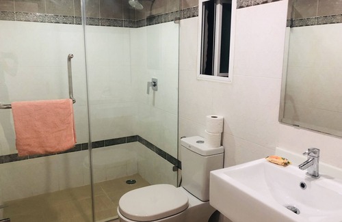 Wong Sawang Condominio | Condominio de lujo junto a la estación de metro.