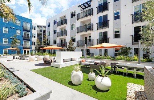 Santa Ana Condominio | 𝙻𝚞𝚡𝚞𝚛𝚢 𝙲𝚘𝚗𝚍𝚘 𝚘𝚛𝚊𝚗𝚐𝚎 𝚌𝚊