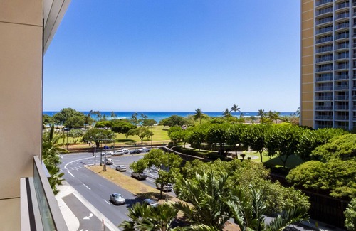 Ala Moana Condominio | Luxury Condo "Park Lane" (30 Nights Minimum Stay)