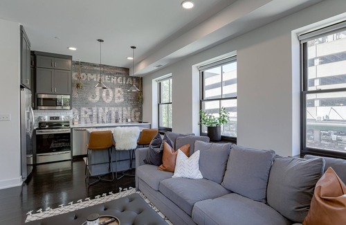 Downtown Lincoln Condominio | +Luxury Condo+UNL, Memorial Stadium, Arena, DTown