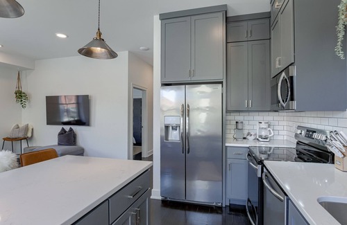 Downtown Lincoln Condominio | +Luxury Condo+UNL, Memorial Stadium, Arena, DTown