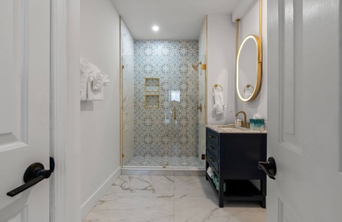 Atlantic Beach Casa | Luxury Condominium by the Beach Unit 204