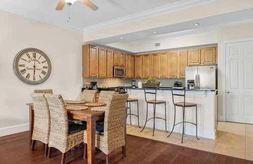 Santa Rosa Beach Condominio | HERMOSAS VISTAS AL GOLFO Y AL LAGO, CONFIGURACIÓN EN LA PLAYA INCLUIDA, CONDOMINIO DE LUJO