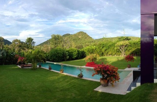 Hin Lek Fai Villa | Lujo Retiro Contemporáneo Junto al N ° 1 del golf en Tailandia
