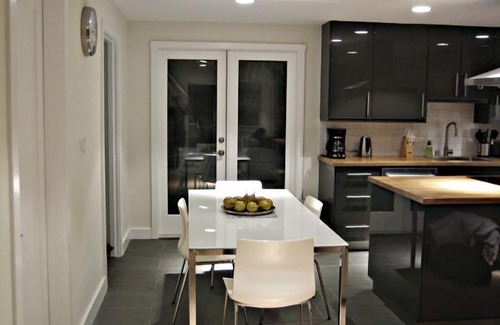 Clarkdale Casa | Gema contemporánea de lujo en LA