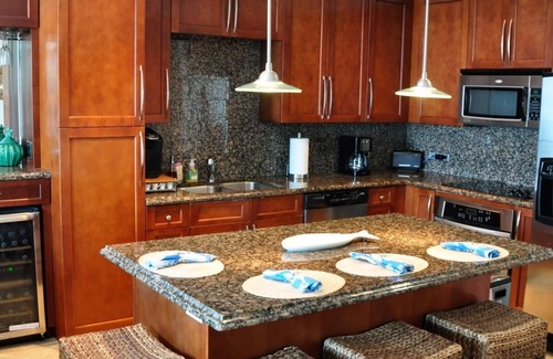 South Padre Island Condominio | Luxury, Cool Comfort & Best Views at Sapphire on the Beach!