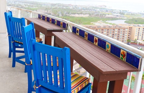 South Padre Island Condominio | Luxury, Cool Comfort & Best Views at Sapphire on the Beach!