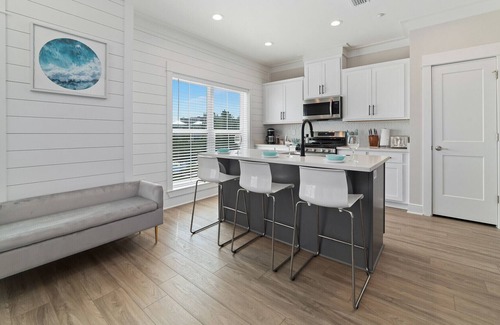 Orange Beach Cabaña | Luxury Cottage! Netflix/Tesla Charger/Grill
