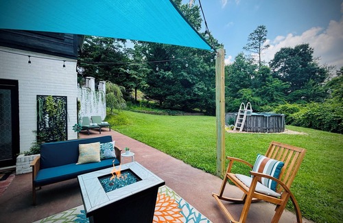 Morristown Casa | Luxury cottage with hot tub, game and movie room, coffee bar, King bed & robes!
