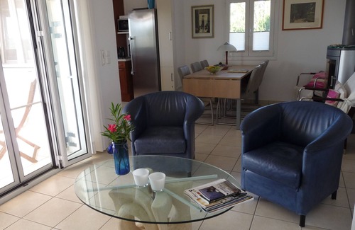 Pylos-Nestoras Villa | Casa de campo de lujo con piscina y el mar y las islas del litoral