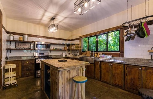 La Vega Province Casa | Luxury & Cozy Villa in Alterra Village in the Mountain Jarabacoa