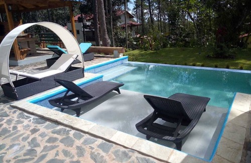 La Vega Province Casa | Luxury & Cozy Villa in Alterra Village in the Mountain Jarabacoa