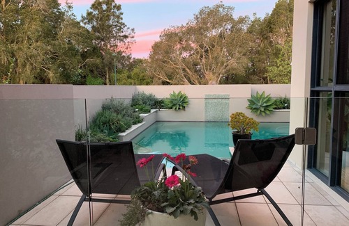 Pottsville Casa | Luxury Creekfront Home With Private Pool & Courtyard