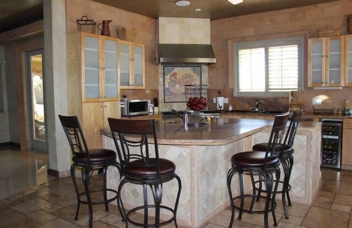 Sunrise Manor Casa | Lujo Desert Resort
