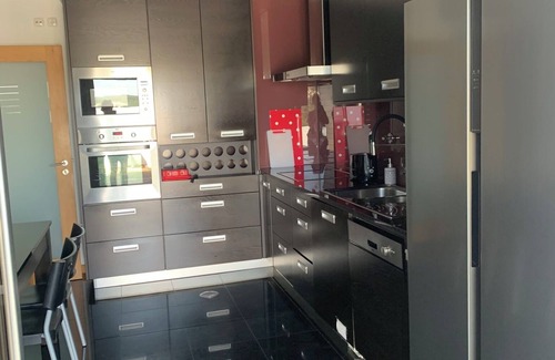 Mozelos Villa | Villa de diseño de lujo con piscina privada climatizada, cerca de Porto!