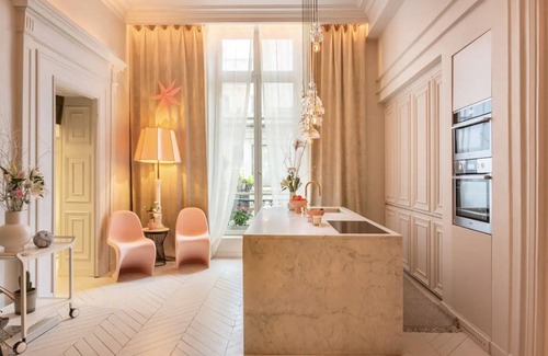 Quartier du Faubourg-Montmartre Apartamento | Luxury Designer 215 sq.m Central Paris Apartment