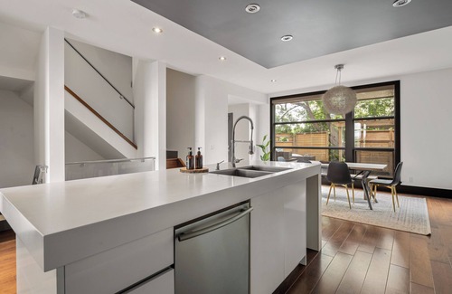 Bankview Casa | Luxury Detached Home w/ City Views & Hot Tub!