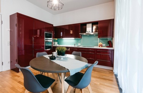 Gries Condominio | Apartamento de lujo en el centro con garaje