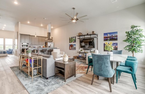 Fort Worth Casa | LUXURY DOWNTOWN FORT WORTH VILLA, WALK TO EVERYTHING