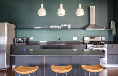 River North Apartamento | Luxury Downtown Penthouse with Private Rooftop!