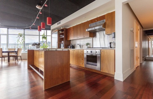 Alphabet Historic District Condominio | Luxury Downtown Portland 2 Bedroom Condo with Incredible City Views